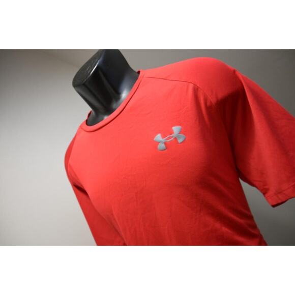 Under Armour Gym Shirt The Tech Tee HeatGear Red Athletic Mens Size XL - Picture 1 of 7